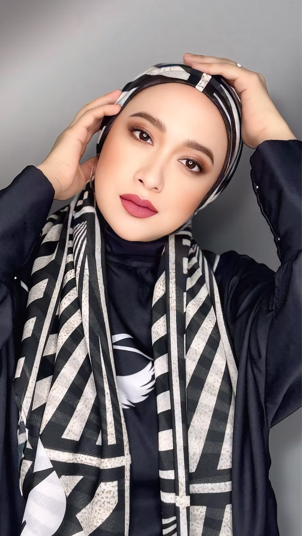 Geometric Long V( versatile) wrap fit 