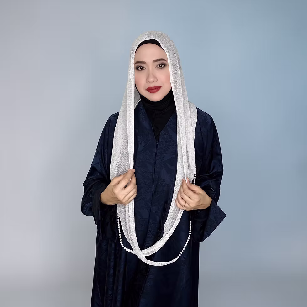 Thumbnail: Pearl Loop infinity scarf 